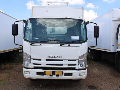 2016 Isuzu NPR 400 Automatic 4 Ton Closed