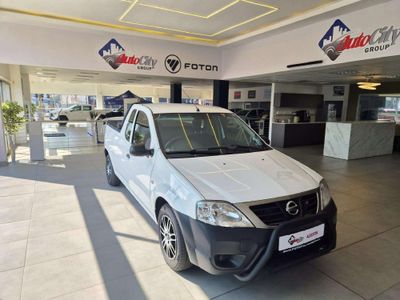 2020 Nissan NP200 1.6 A/C Safety Pack