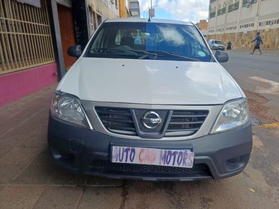 2021 Nissan NP200 1.6 A/C Safety Pack
