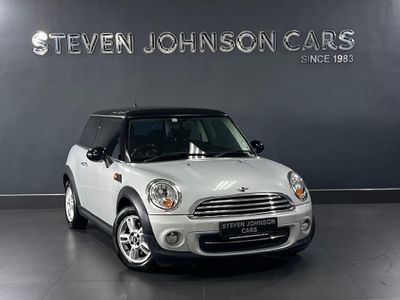 2013 MINI Hatch Cooper