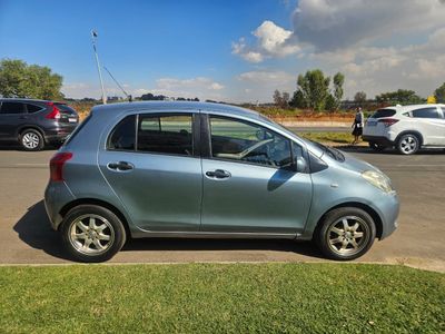 2006 Toyota Yaris T1 5-dr