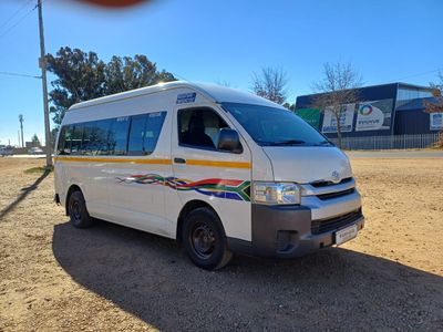 2023 Toyota Quantum 2.5 D-4D Sesfikile 16-seat