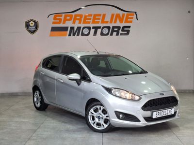 2016 Ford Fiesta silver
