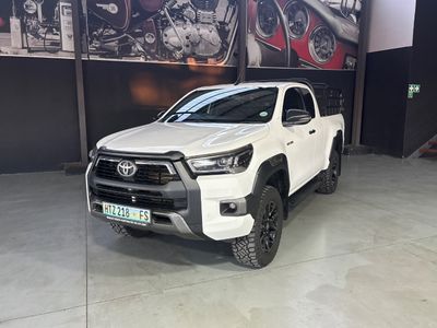 2022 Toyota Hilux 2.8 GD-6 Raised Body Legend Extended Cab