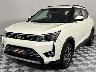 2023 Mahindra XUV 300 1.5D | W8