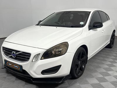 2011 Volvo S60 T6 R-Design Auto