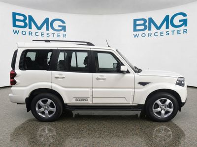 2022 Mahindra Scorpio 2.2 TD | S11