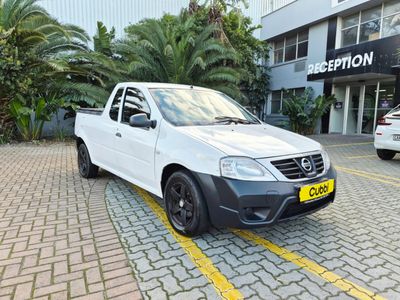 2022 Nissan NP200 1.6 A/C Safety Pack