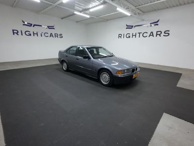 1995 BMW 3 Series 320i Auto