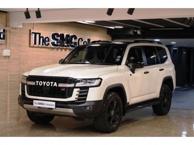 2023 Toyota Land Cruiser 300 V6 3.5 T GR-S