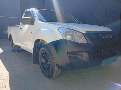 2015 Isuzu KB d 25