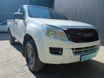 2013 Isuzu KB d 25