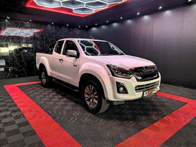 2019 Isuzu D-Max 300 LX Double-Cab
