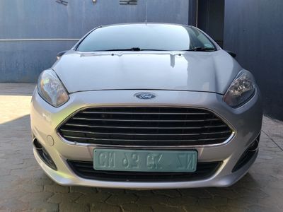 2015 Ford Fiesta 1.4 Ambiente 5-dr