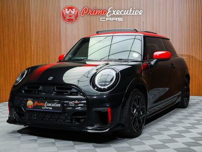 2025 MINI Hatch Cooper JCW Auto