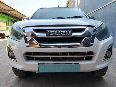 2016 Isuzu KB 300 D-Teq LX 4x4 Double-Cab