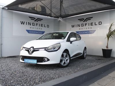 2014 Renault Clio IV 900T Expression 5-dr (66kW)