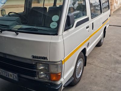 2006 Toyota Hi-Ace 16 SEATER - SIYAYA - 2200 - 4Y