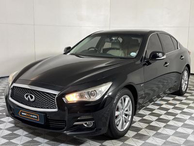 2015 Infiniti Q50 2.0 Sport Auto
