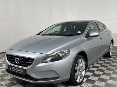 2016 Volvo V40 T4 Inscription
