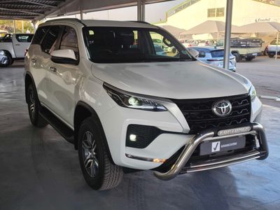 2023 Toyota Fortuner 2.4 GD-6 Raised Body