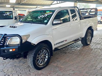 2015 Toyota Hilux 3.0 D-4D Legend 45 4x4 Xtra-Cab