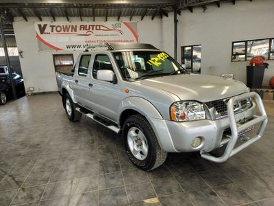 2008 Nissan Hardbody 2400i SE Double-Cab