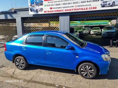 2015 Toyota Etios 1.5 Xi 5-dr