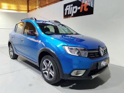 2020 Renault Sandero 900T Stepway Plus | Techroad
