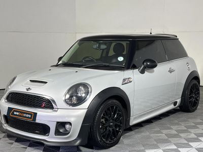 2014 MINI Hatch Cooper S Auto