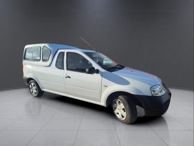 2023 Nissan NP200 1.6 A/C Safety Pack