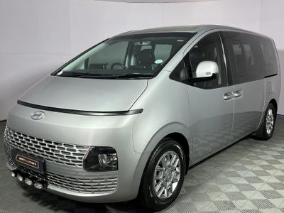 2022 Hyundai Staria 2.2d Executive Auto 11-Seat