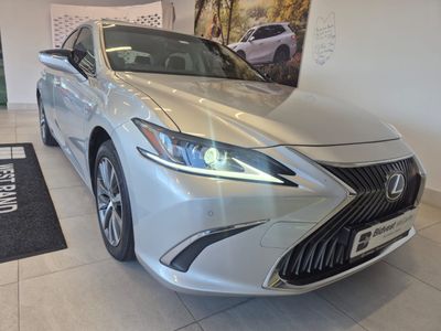 2021 Lexus ES 250 EX