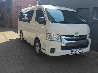 2018 Toyota Quantum 2.7 10-seat