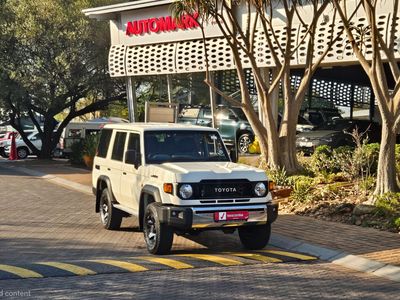 2025 Toyota Land Cruiser 76 2.8GD-6 Station Wagon LX