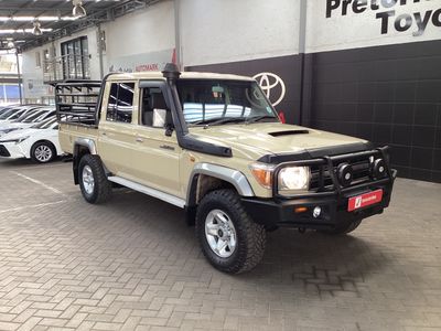 2016 Toyota Land Cruiser 79 4.5 D Double-Cab