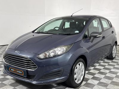 2015 Ford Fiesta 1.4 Ambiente 5-dr