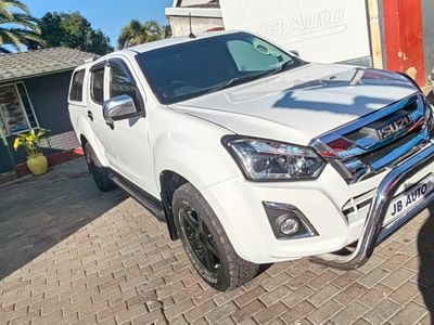 2014 Isuzu KB 300 D-Teq LX Double-Cab