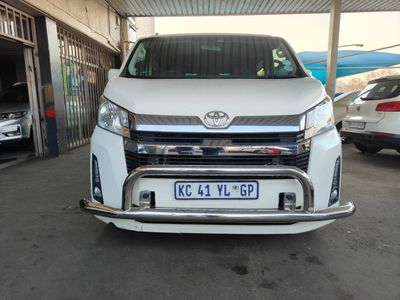 2019 Toyota Quantum 2.8 GL 11-seat