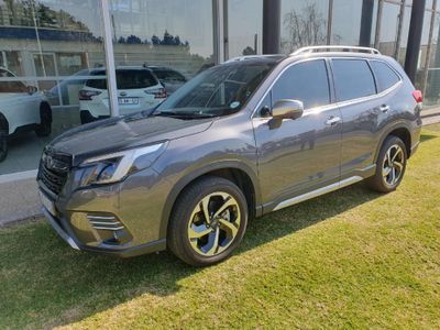 2025 Subaru Forester 2.5i S ES Auto