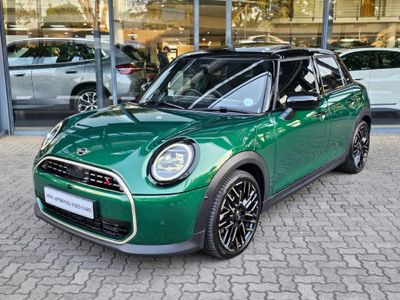 2025 MINI Hatch Cooper S Auto