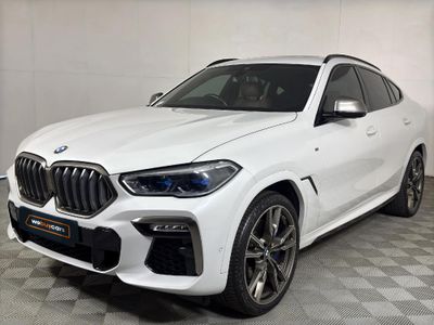 2020 BMW X6 M50i