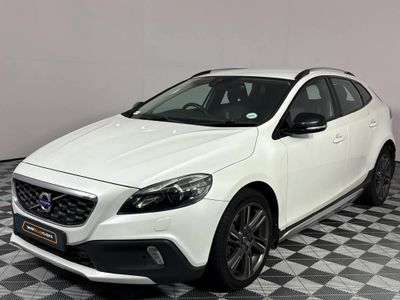 2016 Volvo V40 CC T4 Momentum Auto