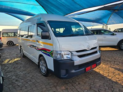 2022 Toyota Quantum 2.5 D-4D Sesfikile 16-seat
