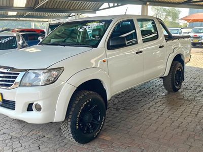 2013 Toyota Hilux 2.5 D-4D SRX 4x4 Double-Cab