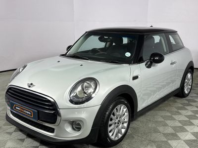 2016 MINI Hatch Cooper