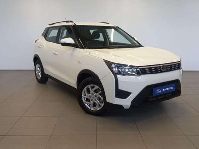 2022 Mahindra XUV 300 1.5D | W6