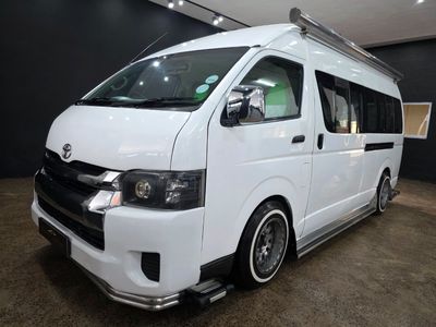 2009 Toyota Quantum 2.7 14-seat