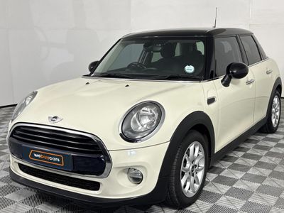 2016 MINI Hatch Cooper 5-dr