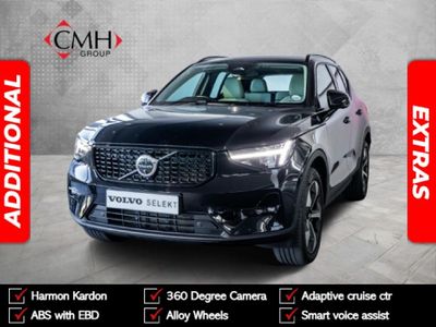 2025 Volvo XC40 B4 Plus Dark Geartronic Mild-Hybrid